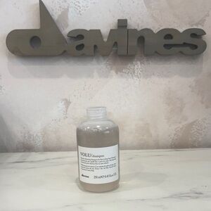Davines VOLU Shampoo